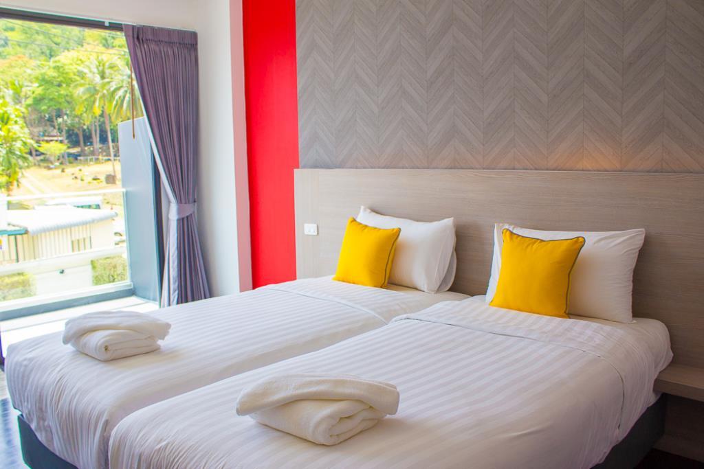 Wake Up Aonang Hotel Ao Nang Екстер'єр фото