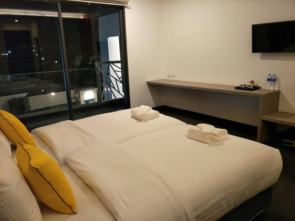Wake Up Aonang Hotel Ao Nang Екстер'єр фото