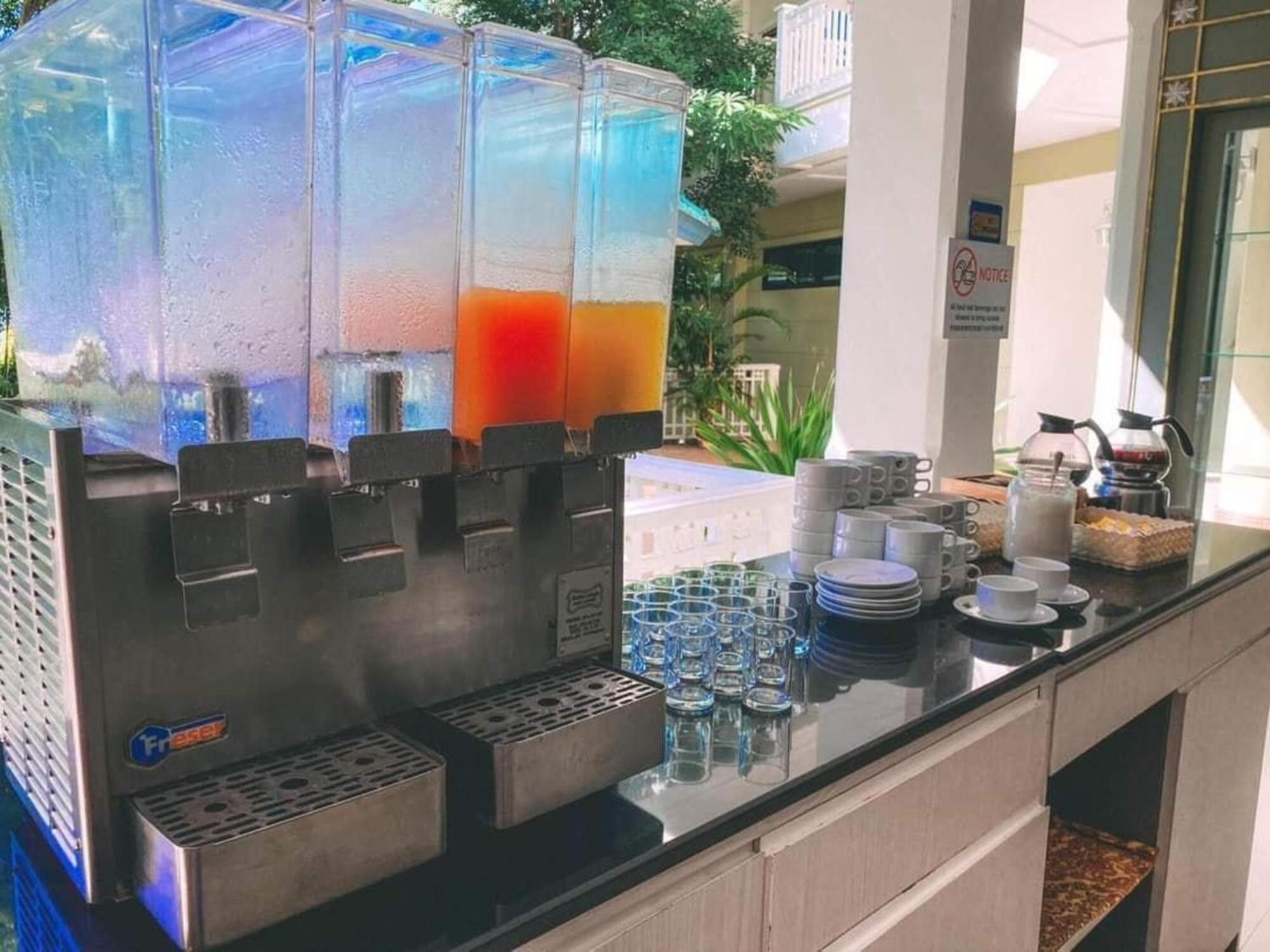 Wake Up Aonang Hotel Ao Nang Екстер'єр фото